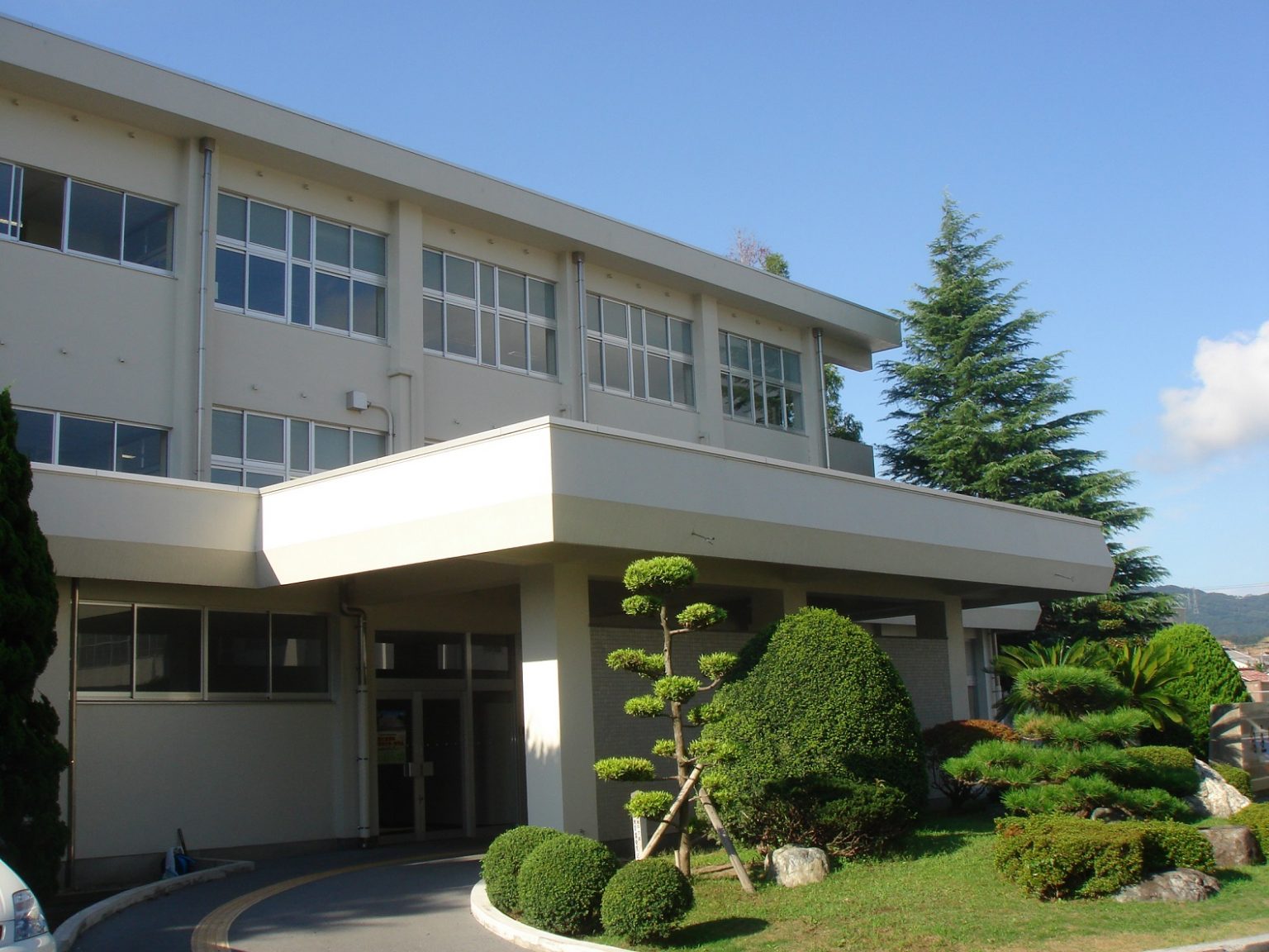 概要 学校案内 福井県立敦賀高等学校